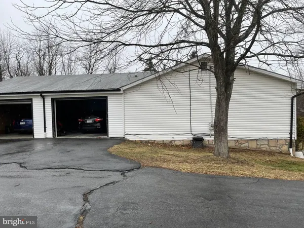 $244,900 | 67 Gregory Drive, Martinsburg, WV 25404