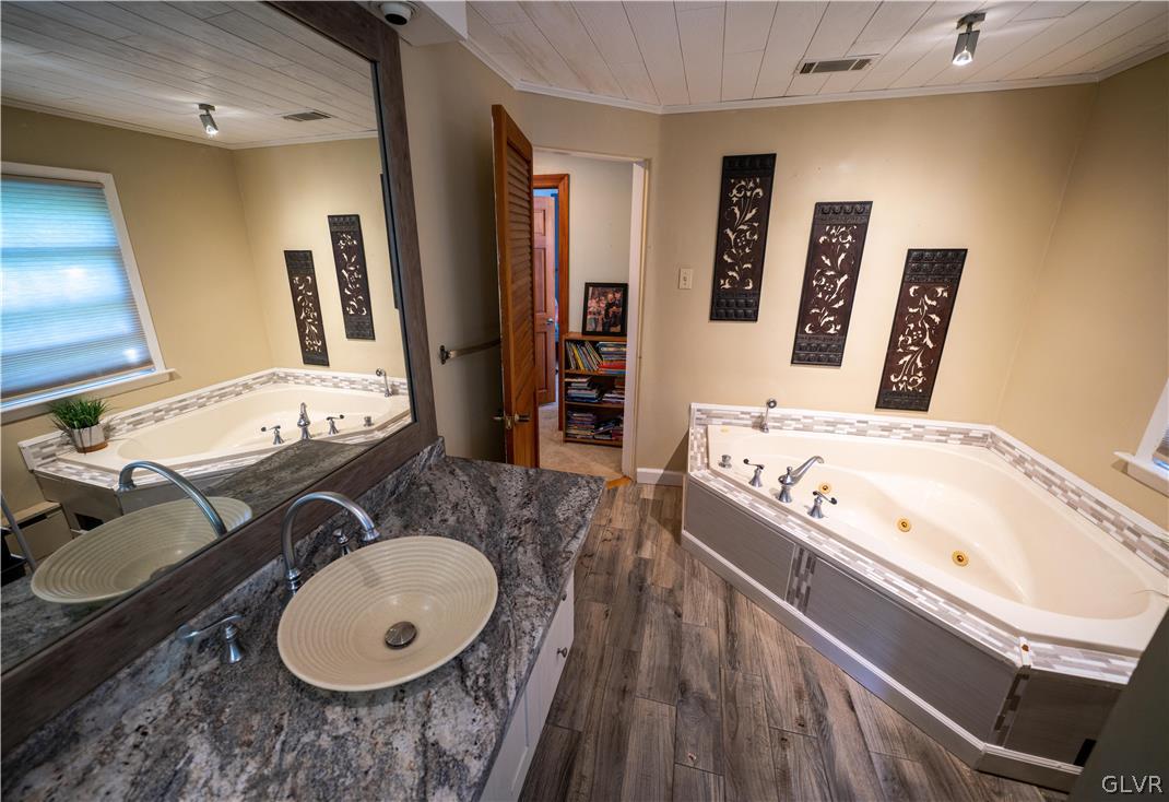 3972 Run Road New Tripoli, PA 18066 - Photo 23 of 33 Gallery Image 23