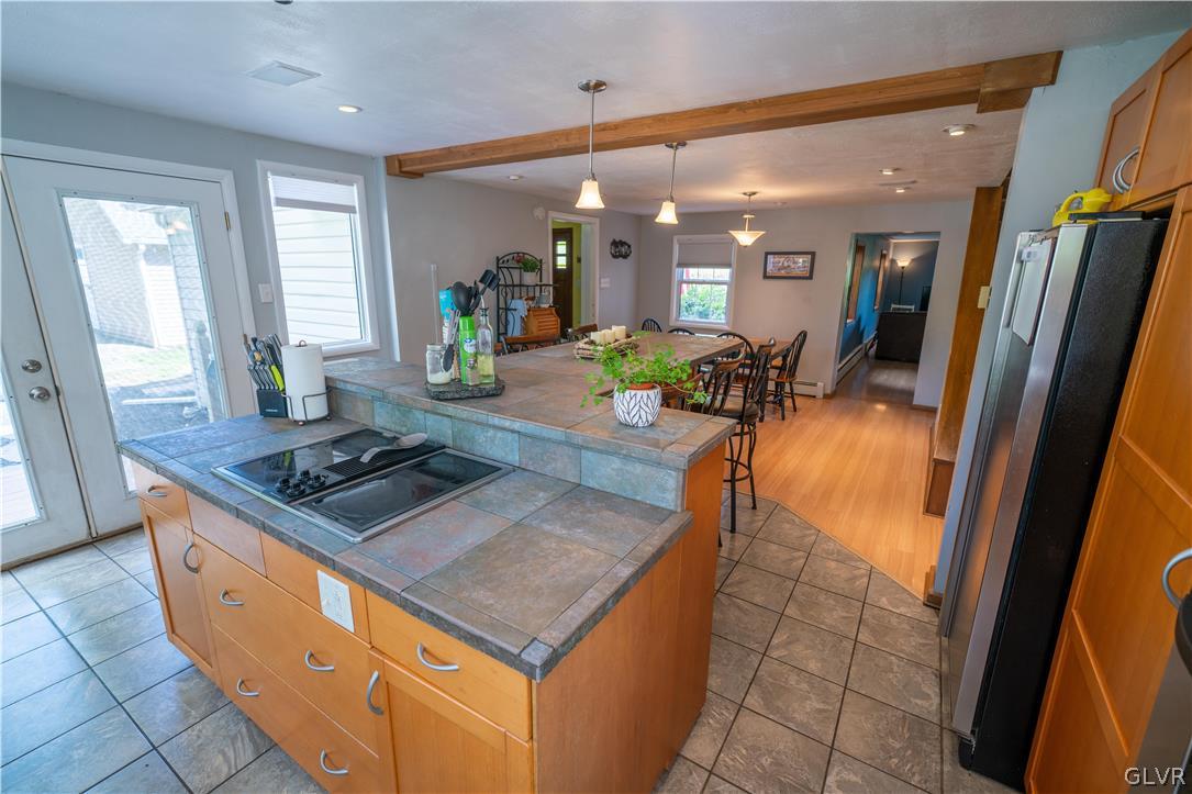 3972 Run Road New Tripoli, PA 18066 - Photo 7 of 33 Gallery Image 7