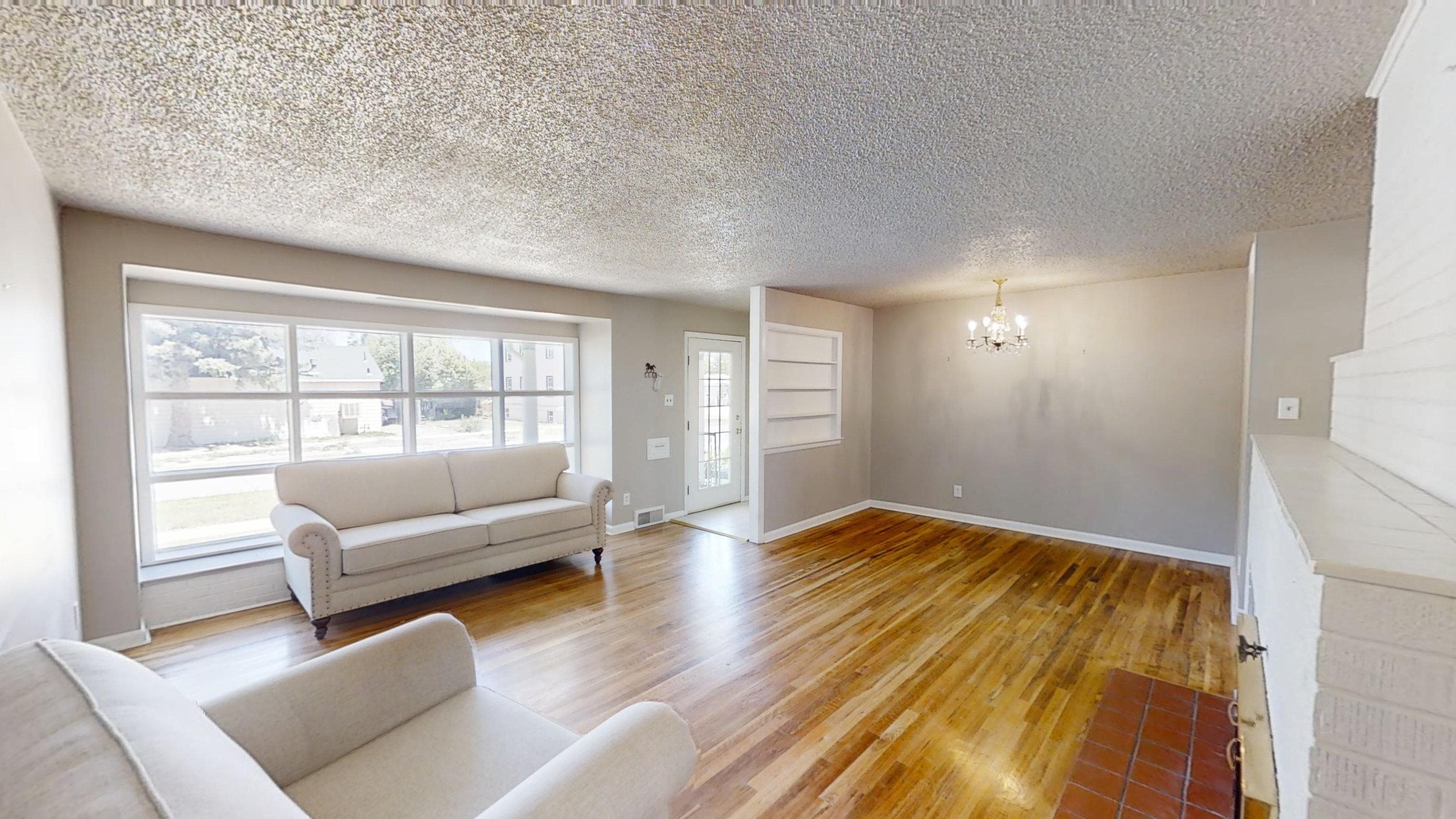 241 West 11th Street Casper, WY 82601 - Photo 3 of 34
