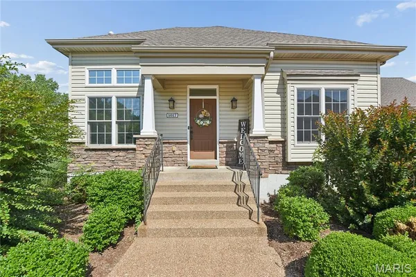$389,900 | 1017 Harmony Lake Parkway, Cottleville, MO 63376
