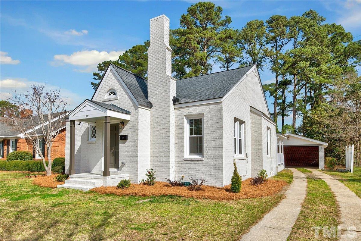 602 West Main Street Benson, NC 27504 - Photo 2 of 42