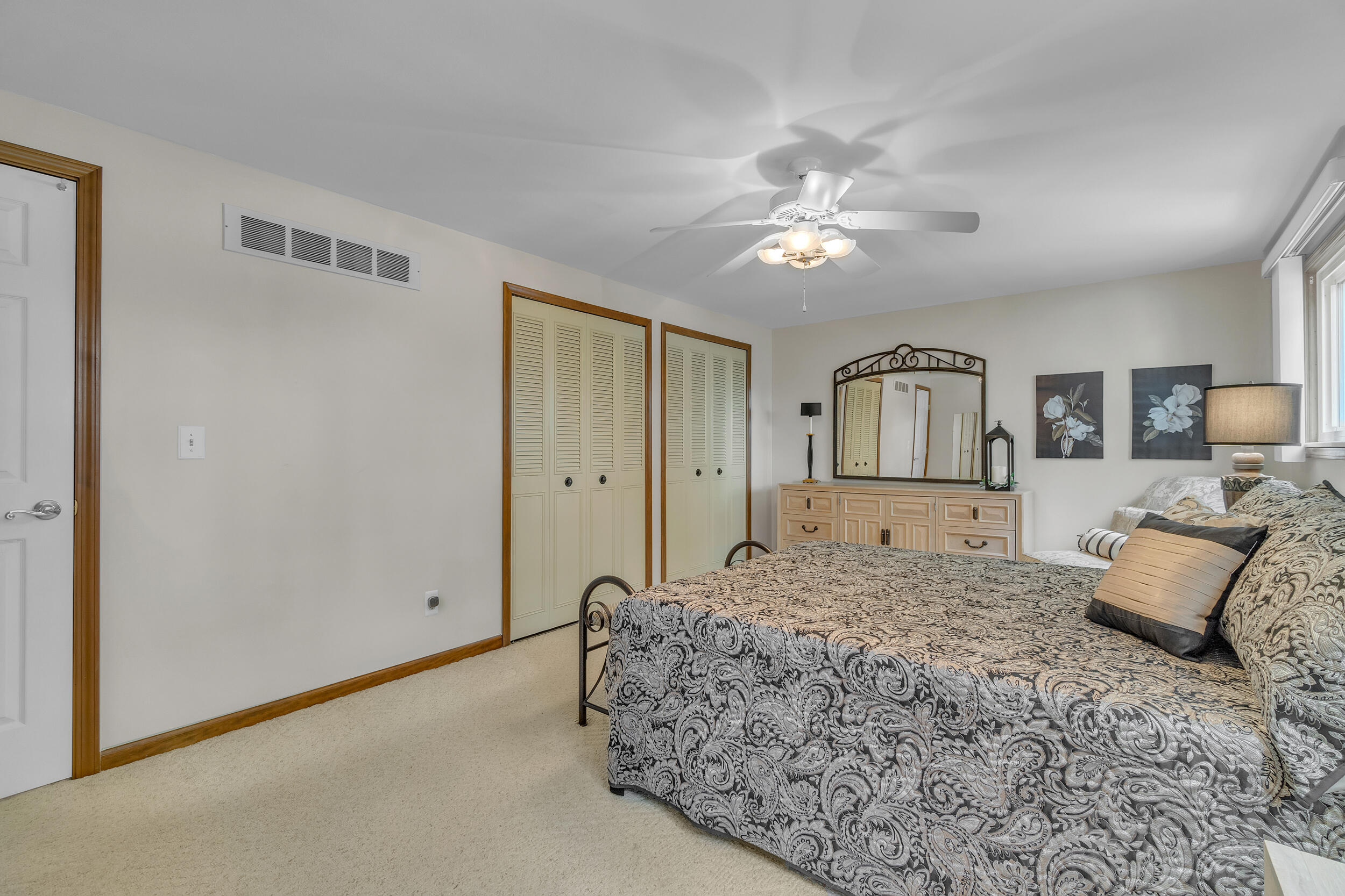 44116 Arlington Road Canton, MI 48187 - Photo 23 of 39 arlington-31
