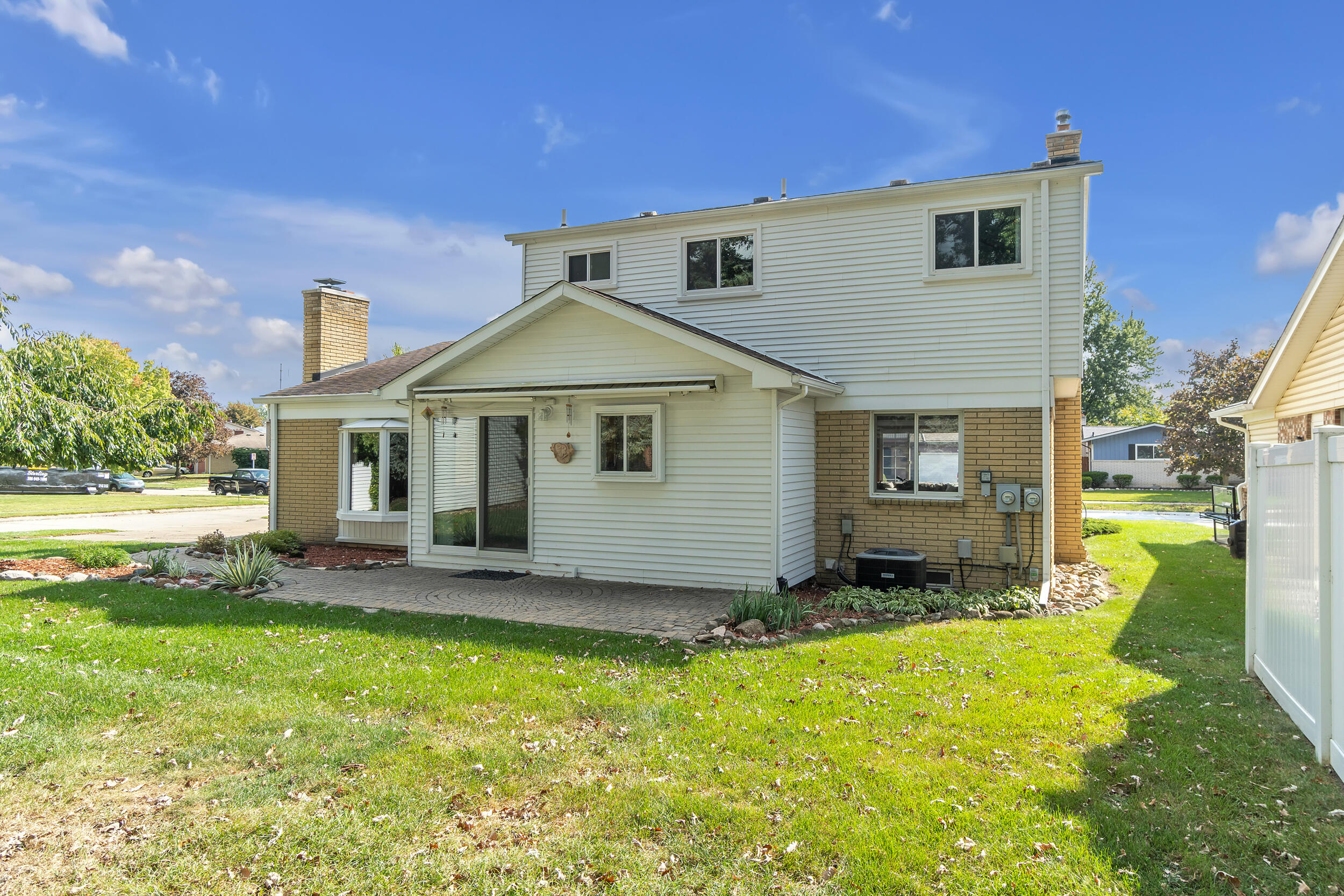 44116 Arlington Road Canton, MI 48187 - Photo 35 of 39 arlington-56