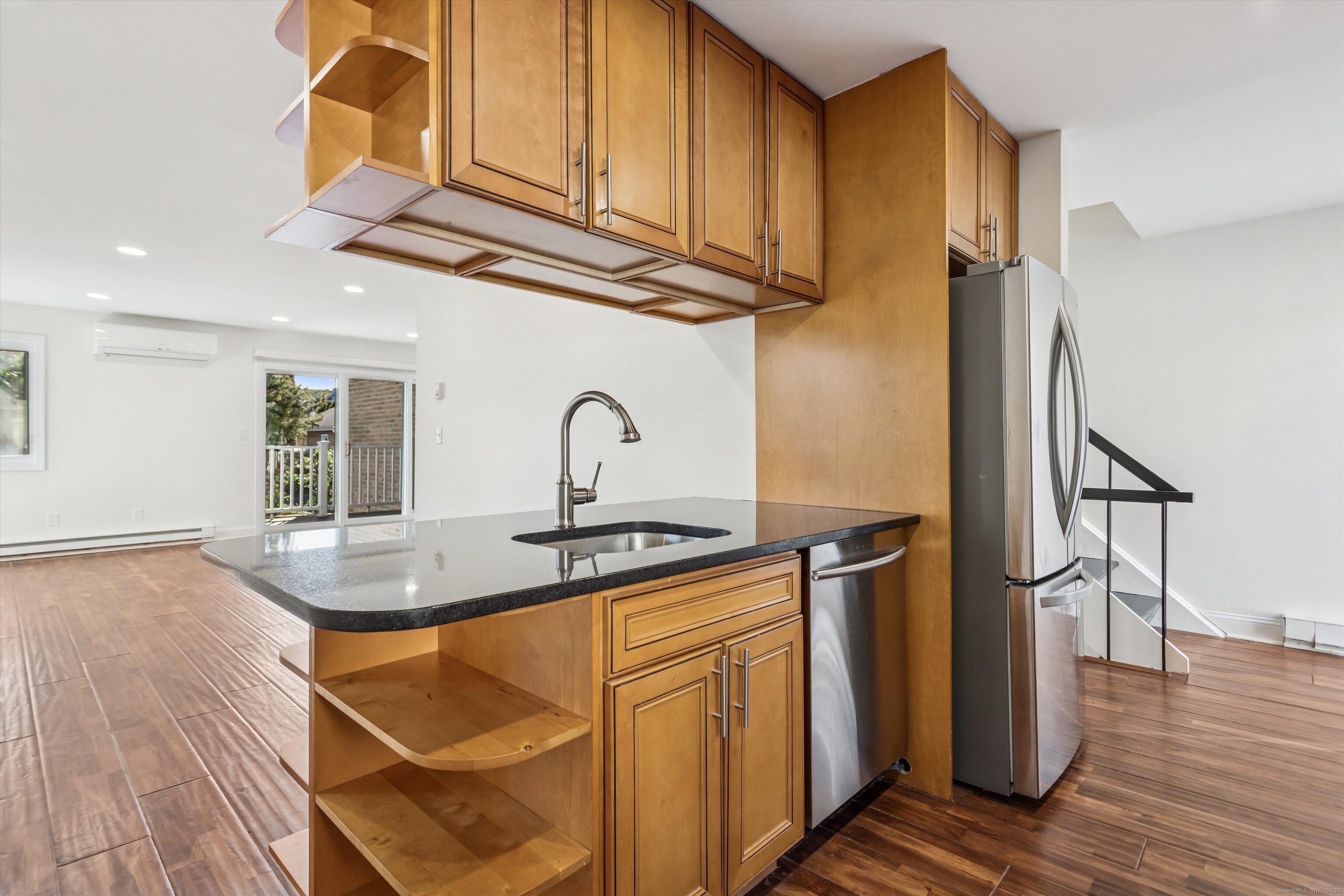 61 Rock Spring Road, Unit 37 Stamford, CT 06906 - Photo 6 of 30