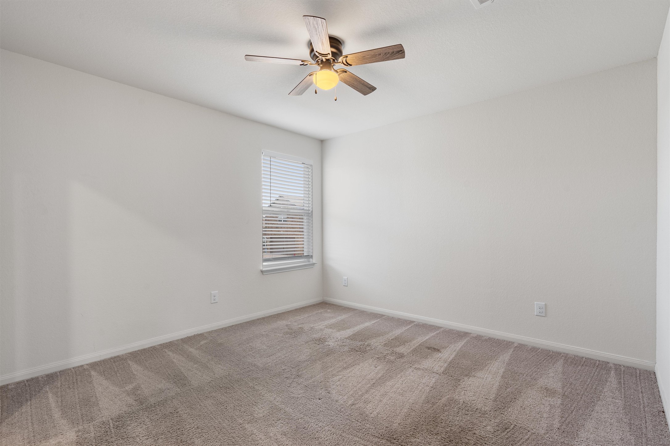 163 Niven Path, Unit 12K Jarrell, TX 76537 - Photo 17 of 39 Another view of the bedroom