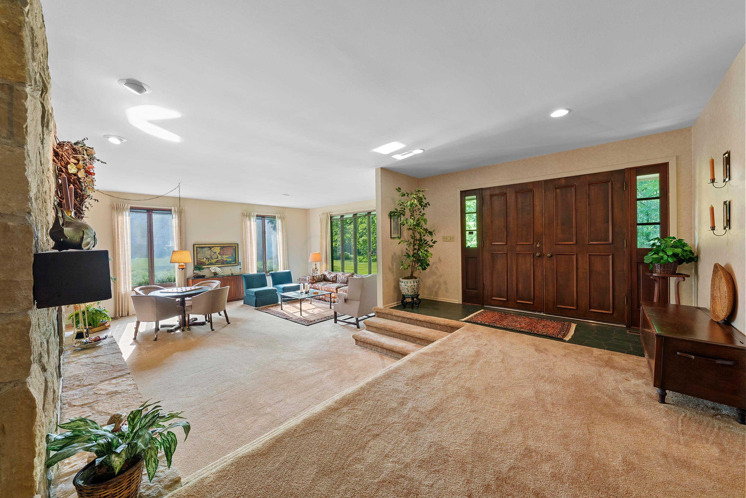1776 Carriage Road Powell, OH 43065 - Photo 15 of 55 DSC01374