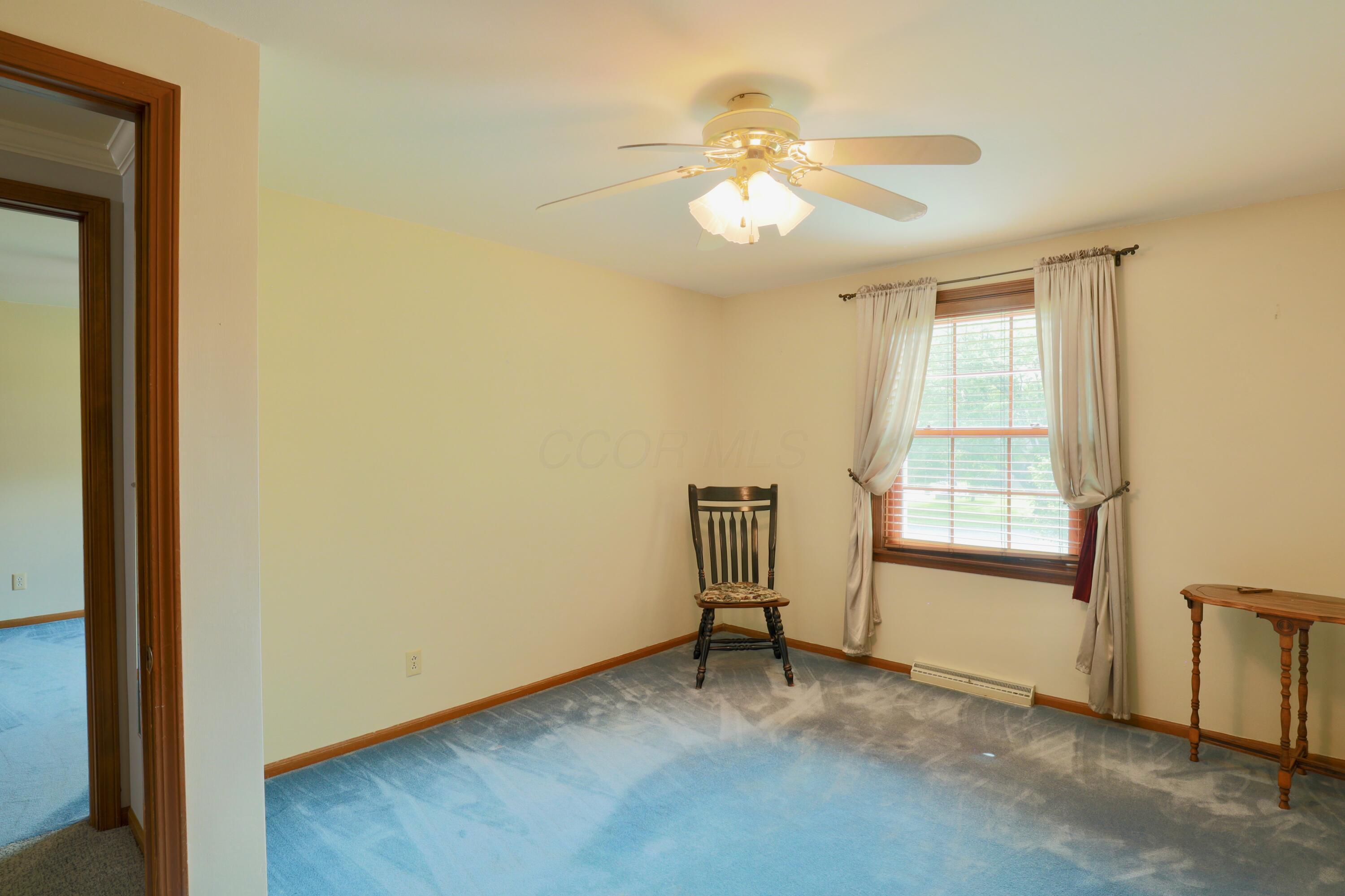 249 Orchard View Road Northeast Lancaster, OH 43130 - Photo 22 of 39 Bedroom 4
