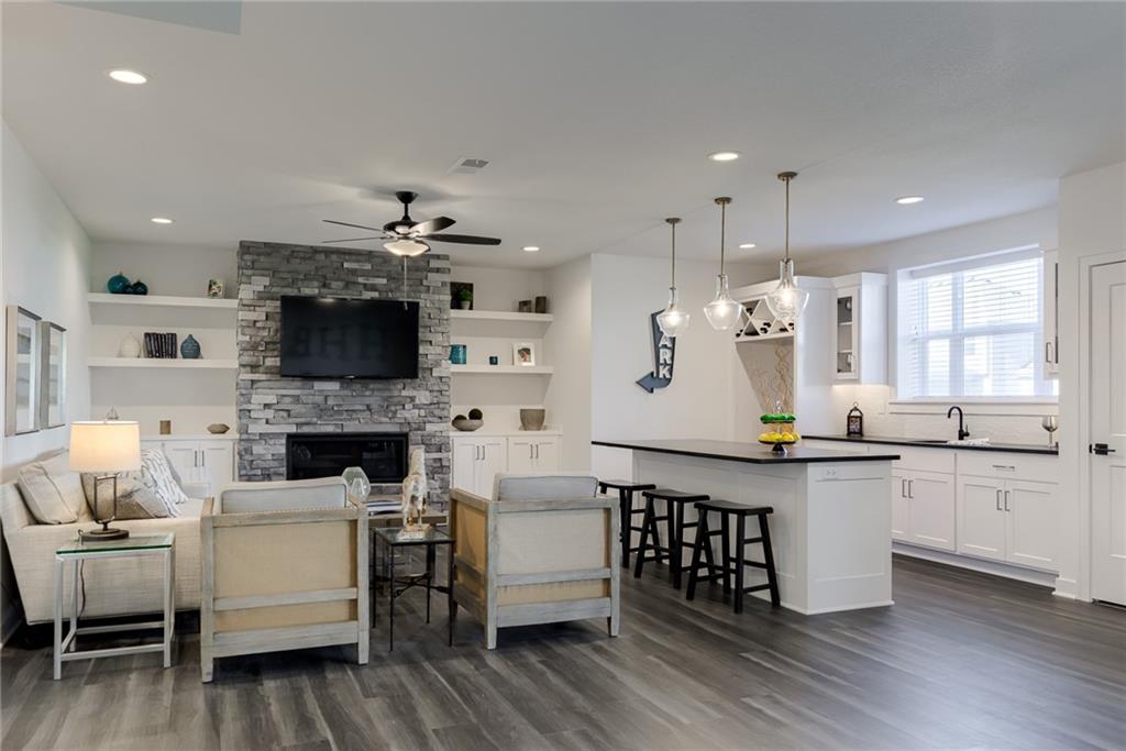 9172 Green Road Lenexa, KS 66227 - Photo 1 of 1