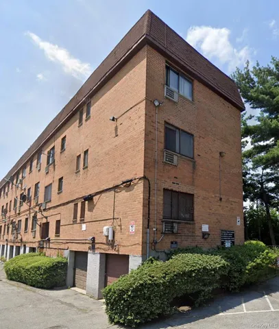 $850,000 | 74-49 Calamus Avenue, Unit 51 | Elmhurst