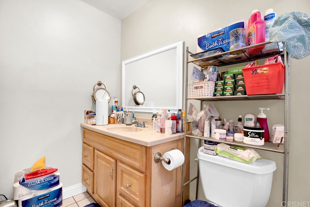 13666 Pinney Street Pacoima, CA 91331 - Photo 13 of 34 a utility room with sink dryer and washer