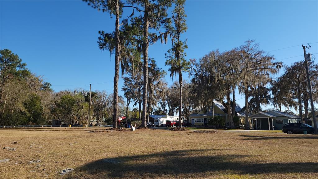 1628 River Road Astor, FL 32102 - Photo 8 of 16