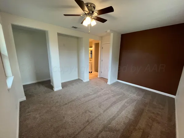 $220,000 | 203 Ave I Southeast, Childress, TX 79201