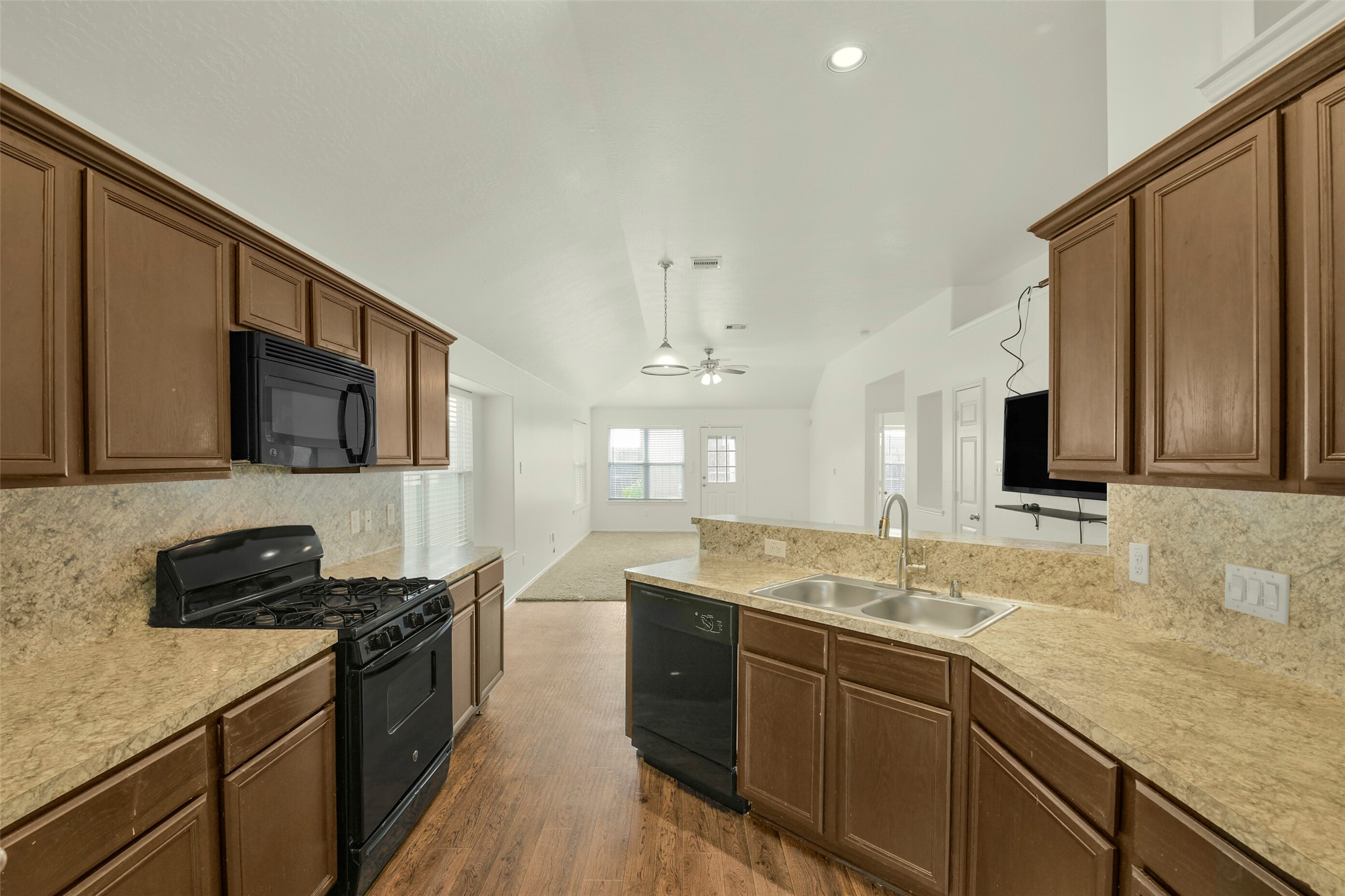 14925 Tranquility Ridge Court Humble, TX 77396 - Photo 15 of 28 Gallery Image 15