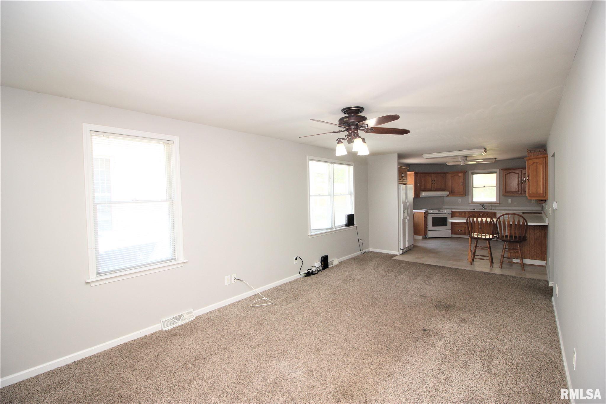 2309 South 10th Street Springfield, IL 62703 - Photo 3 of 11
