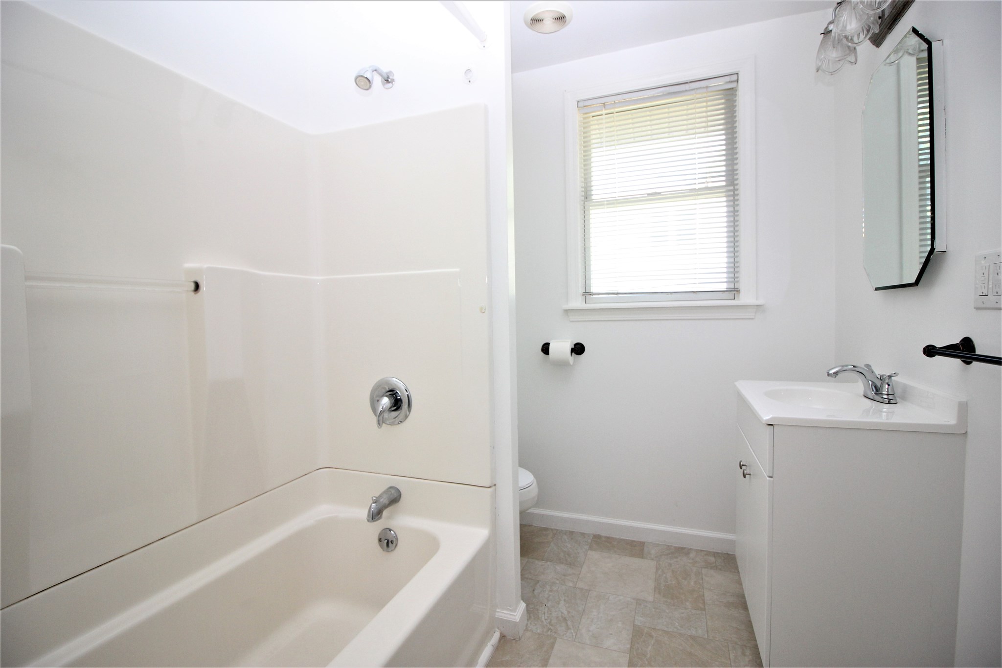 2309 South 10th Street Springfield, IL 62703 - Photo 10 of 11