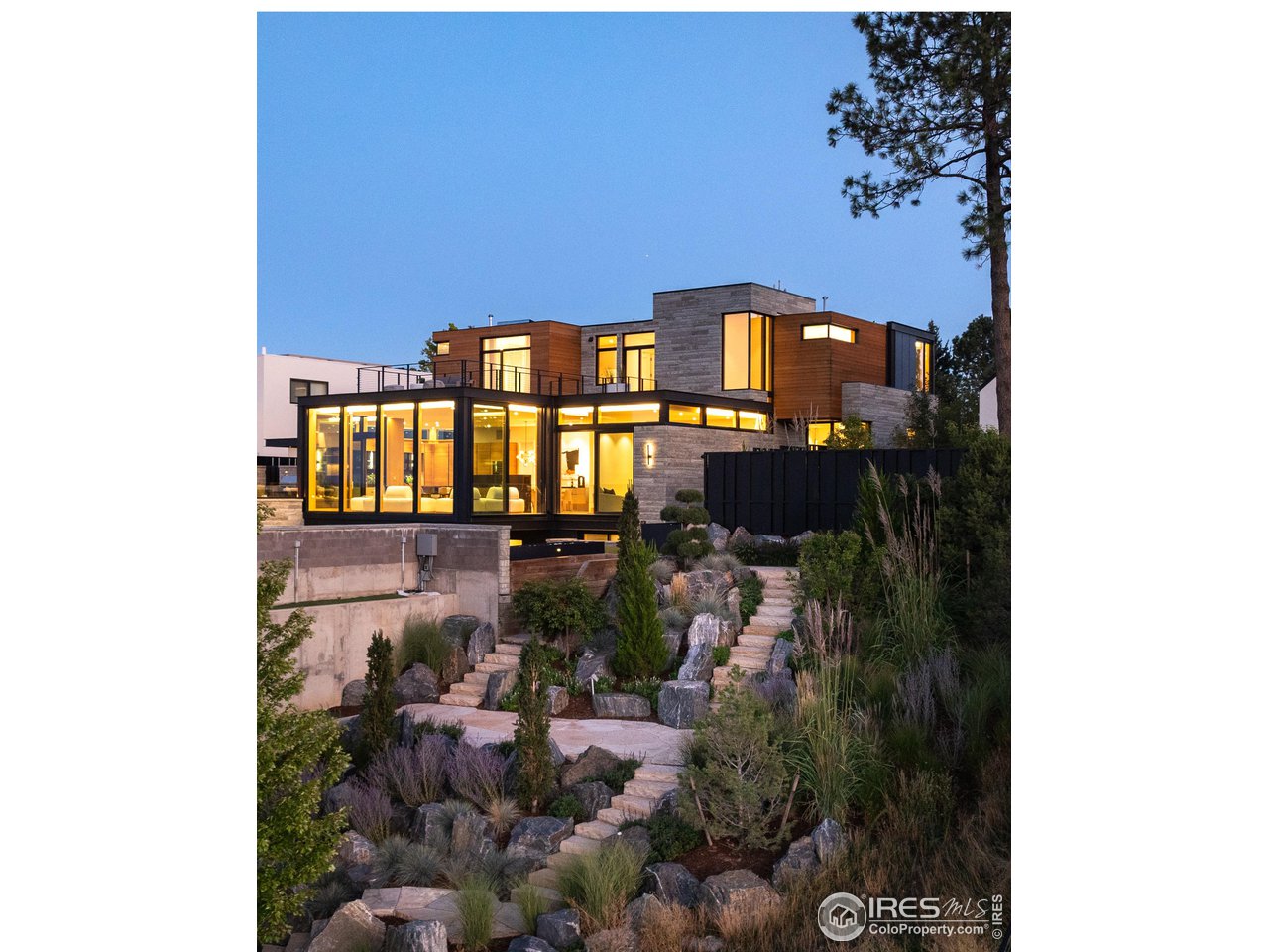 1505 Sunset Boulevard Boulder, CO 80304 - Photo 37 of 40 a view of a house with a outdoor space