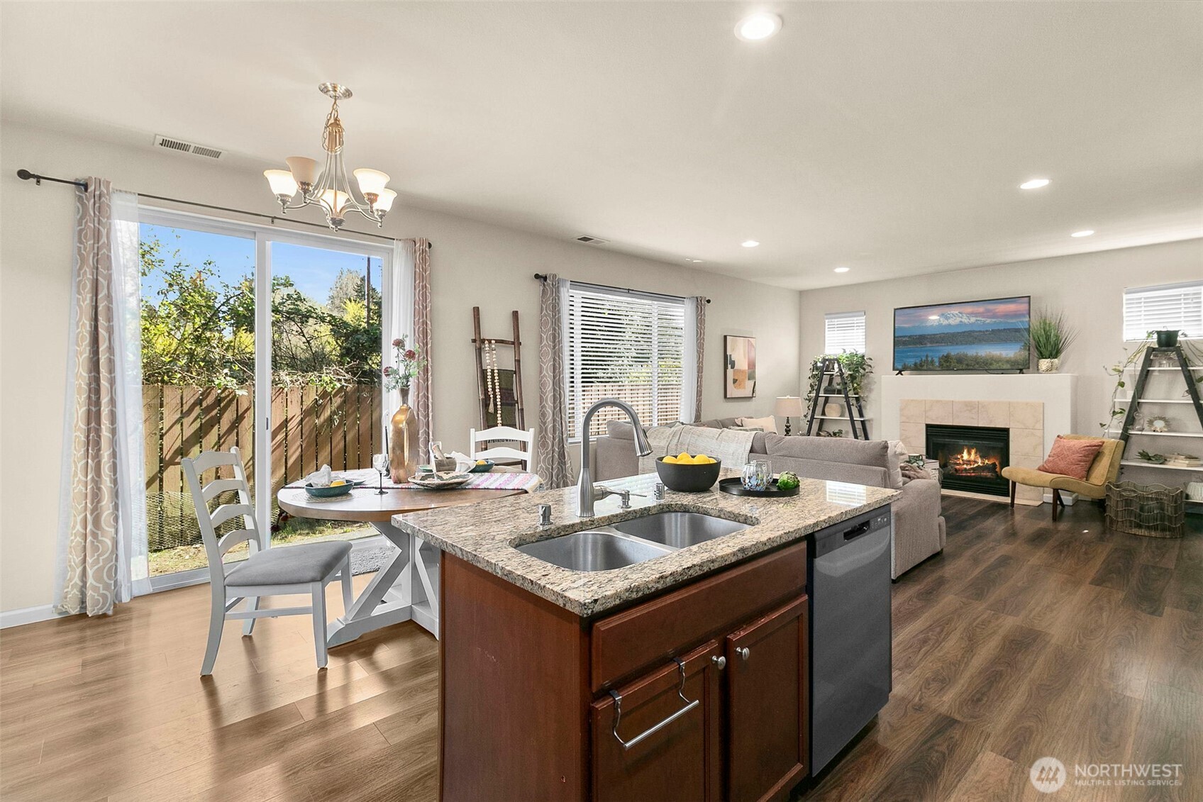 1714 Craig Road Southeast Olympia, WA 98501 - Photo 11 of 30