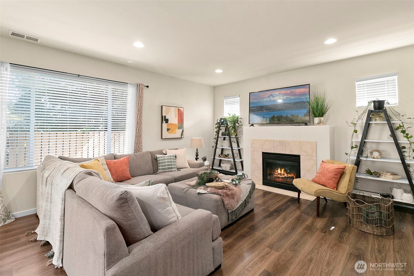 1714 Craig Road Southeast Olympia, WA 98501 - Photo 6 of 30