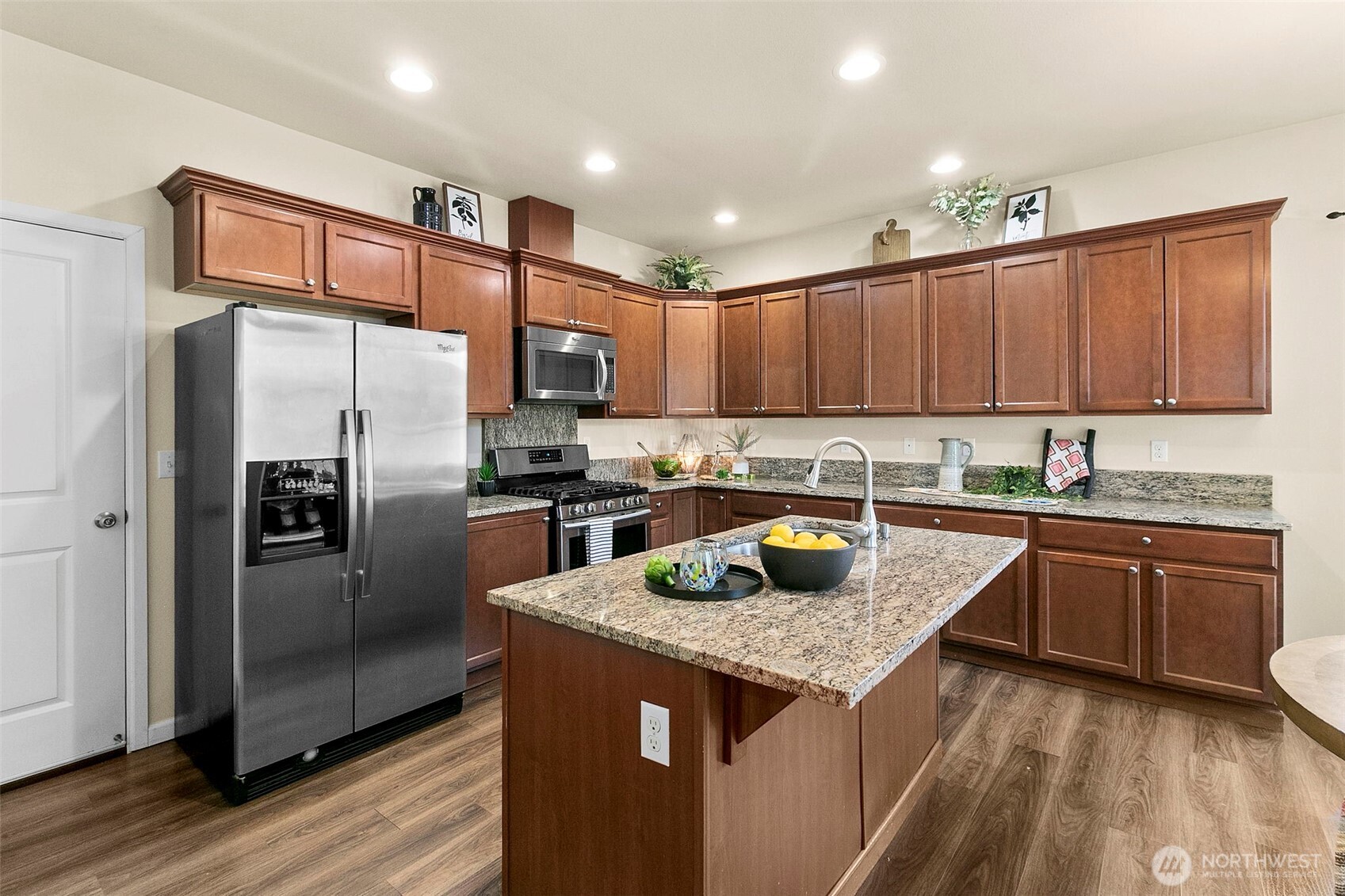 1714 Craig Road Southeast Olympia, WA 98501 - Photo 9 of 30