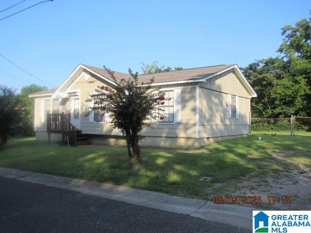5309 Avenue R Bessemer, AL 35020 - Photo 2 of 48