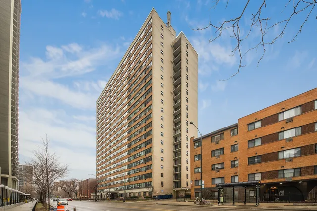 $1,550 | 6030 North Sheridan Road, Unit 406, Chicago, IL 60660