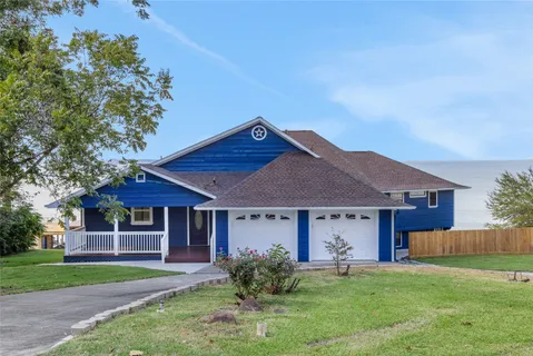 $945,000 | 441 Southwood Shores Drive, Coldspring, TX 77331