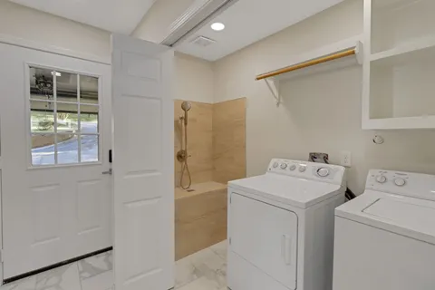 $945,000 | 441 Southwood Shores Drive, Coldspring, TX 77331