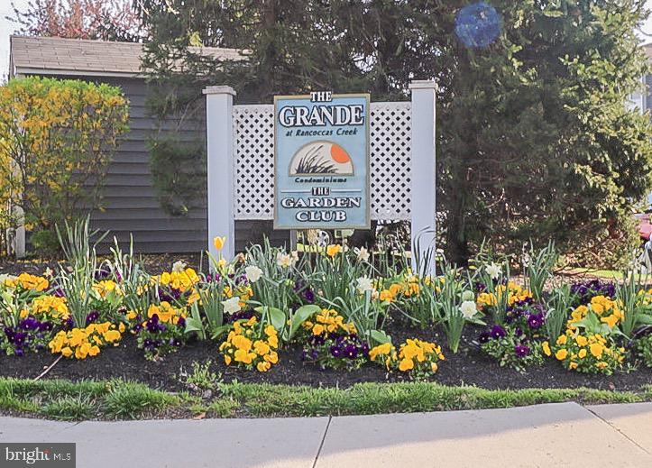 105 Natalie Road Delran, NJ 08075 - Photo 2 of 17 Gallery Image 2
