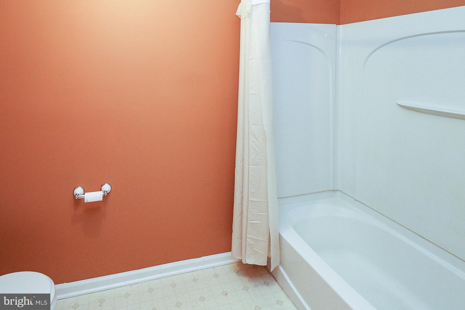 105 Natalie Road Delran, NJ 08075 - Photo 13 of 17 Gallery Image 13