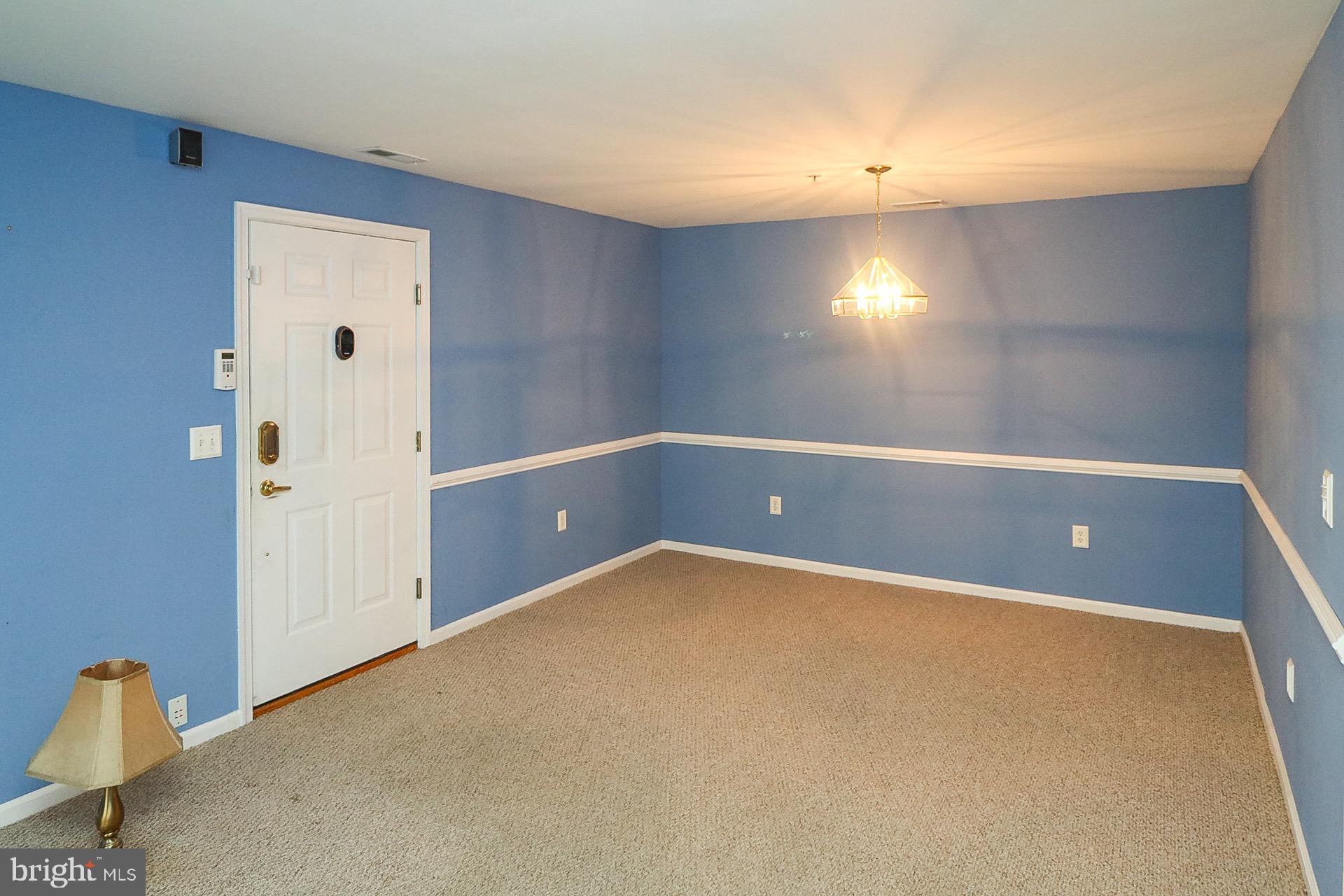 105 Natalie Road Delran, NJ 08075 - Photo 4 of 17 Gallery Image 4