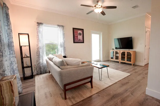 $700,000 | 27999 Lobster Tail Trail, Summerland Key, FL 33042