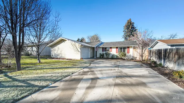 $325,000 | 431 Buckingham Drive, Twin Falls, ID 83301