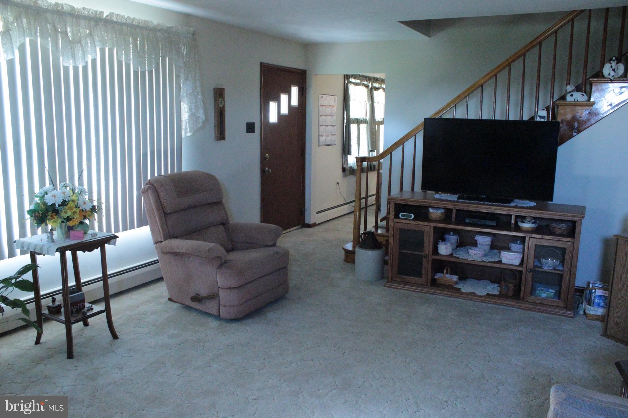 4840 Shaffer Road Spring Grove, PA 17362 - Photo 5 of 35