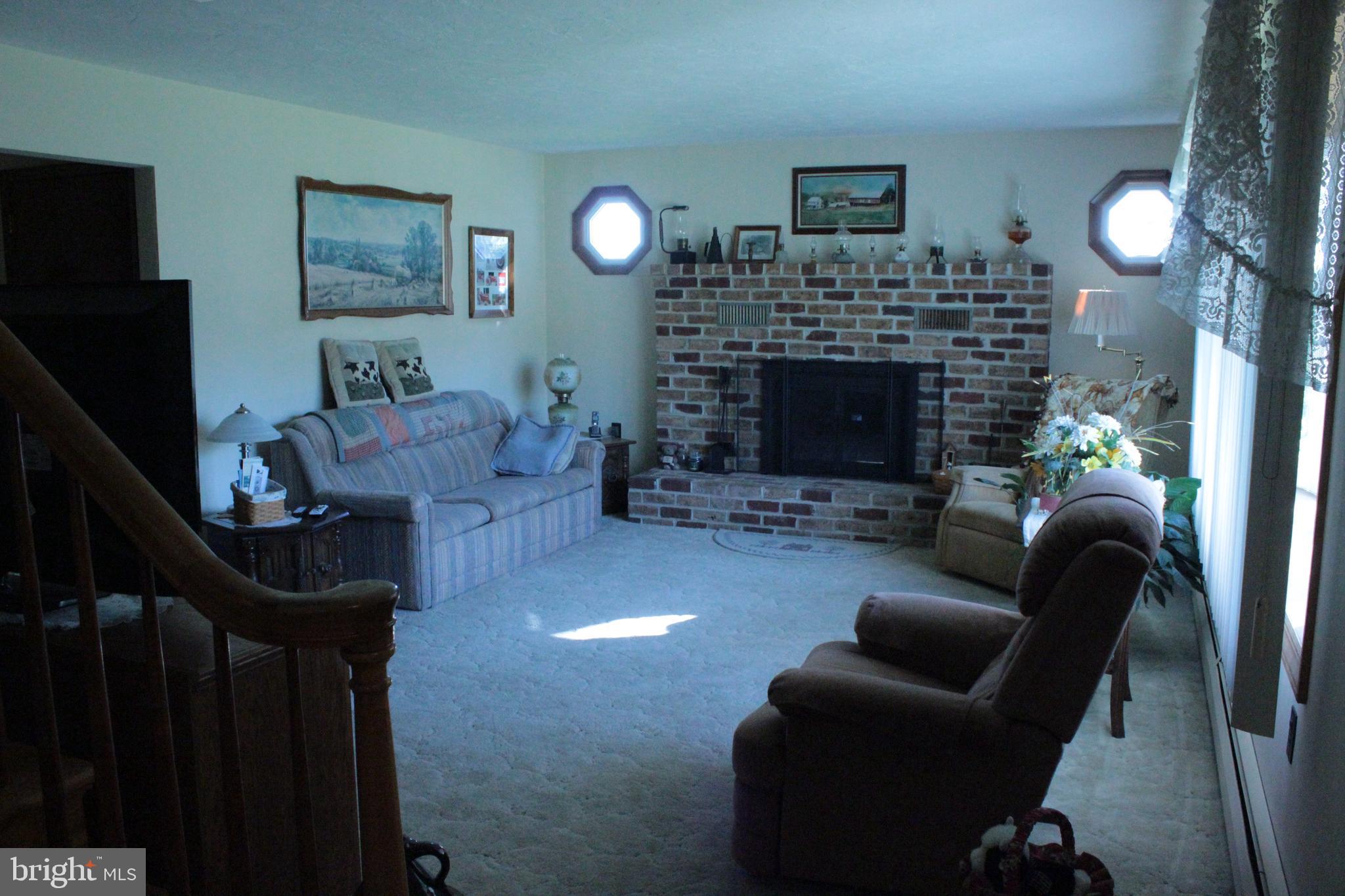 4840 Shaffer Road Spring Grove, PA 17362 - Photo 7 of 35