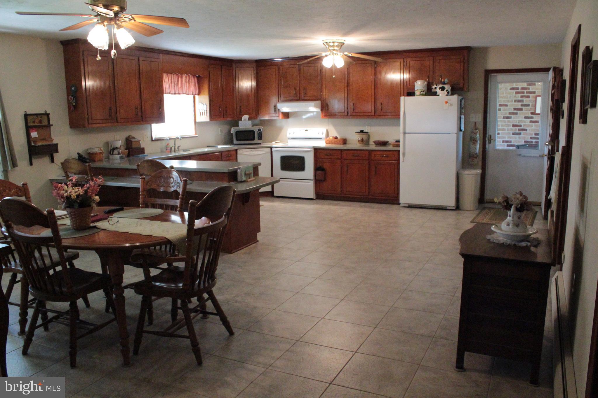 4840 Shaffer Road Spring Grove, PA 17362 - Photo 8 of 35