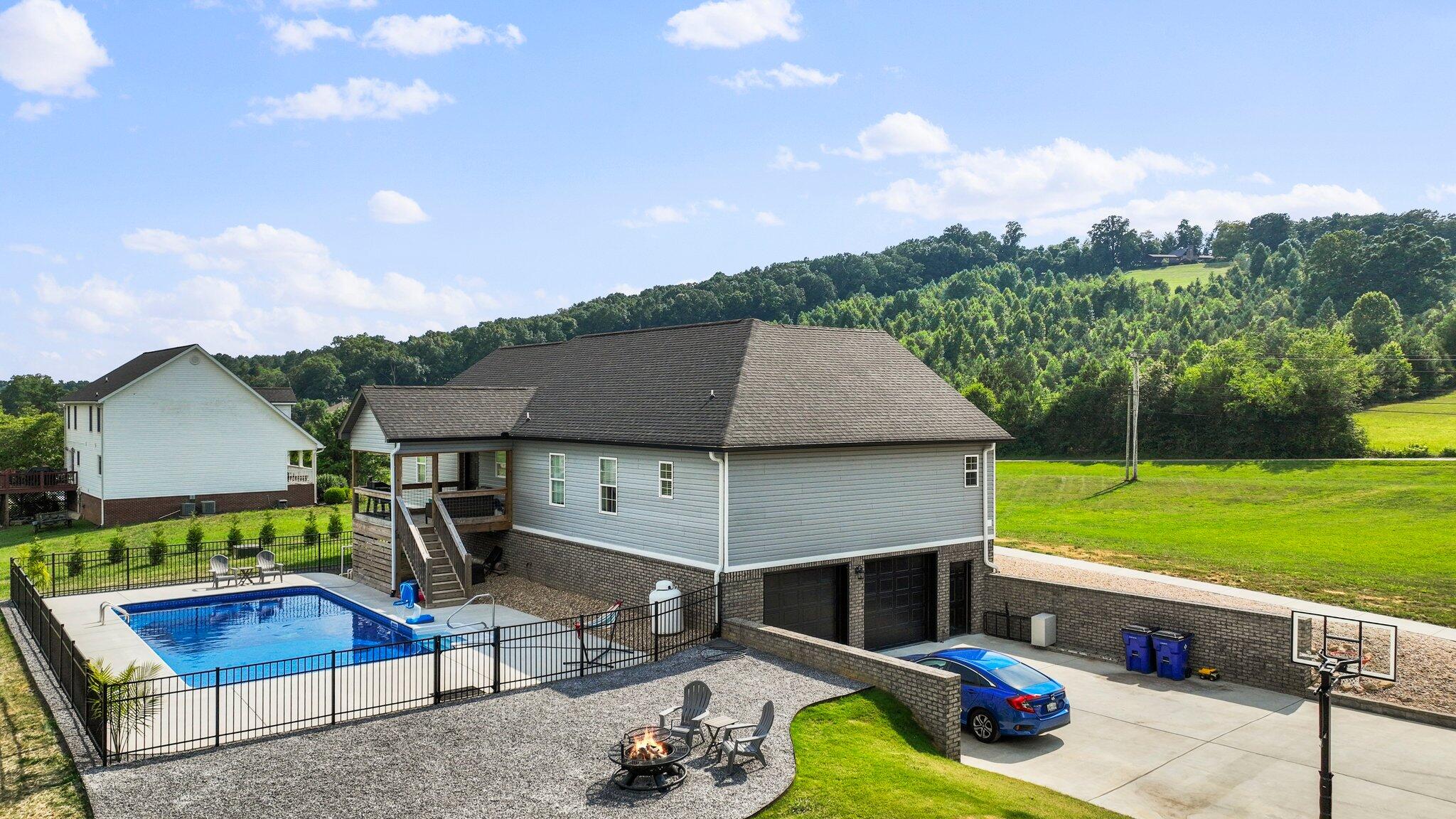 701 Red Hill Valley Road Southeast Cleveland, TN 37323 - Photo 38 of 41 48-web-or-mls-Photo_1080295653_DJI_229_j