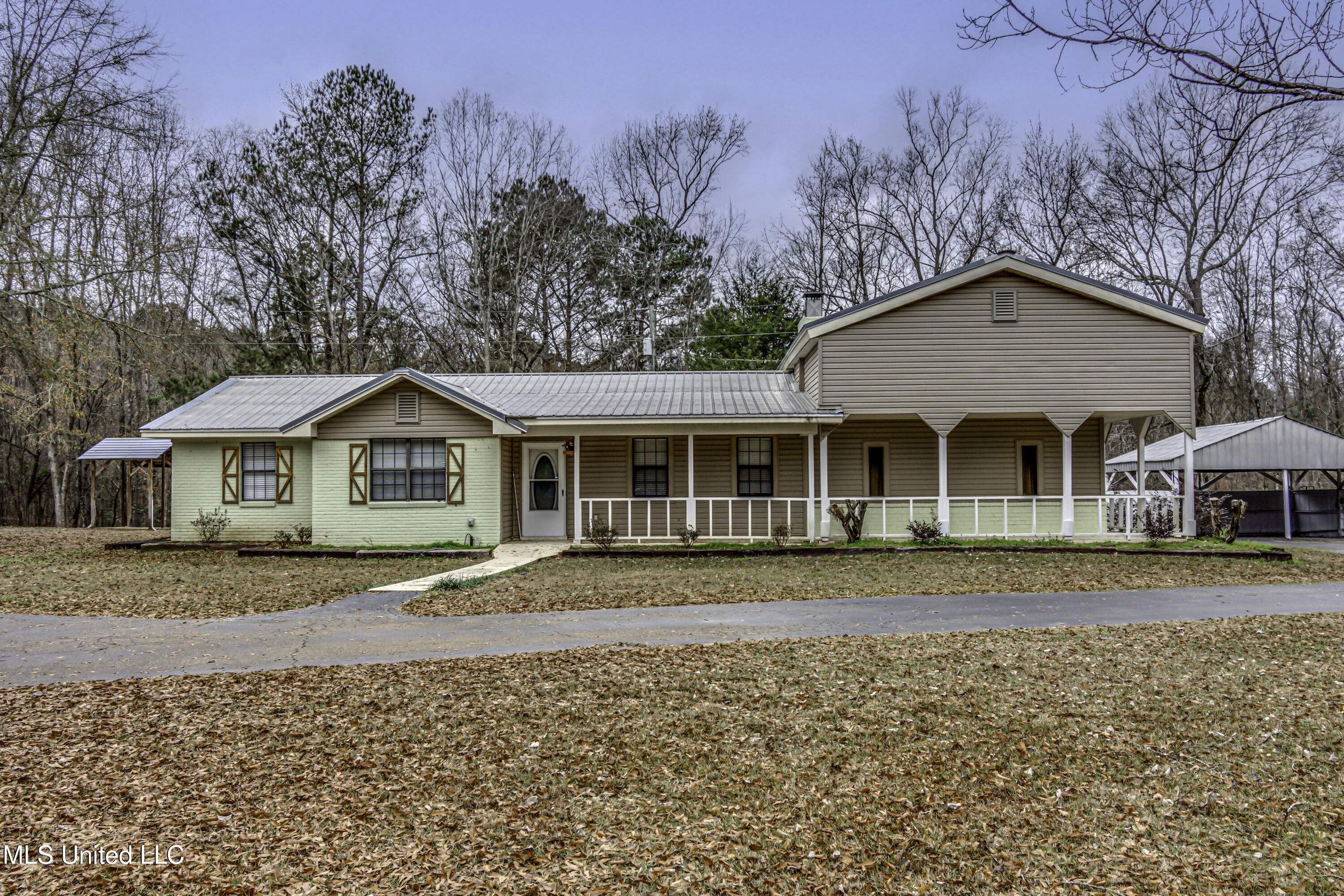 3471 Plesant Hill Rd --3