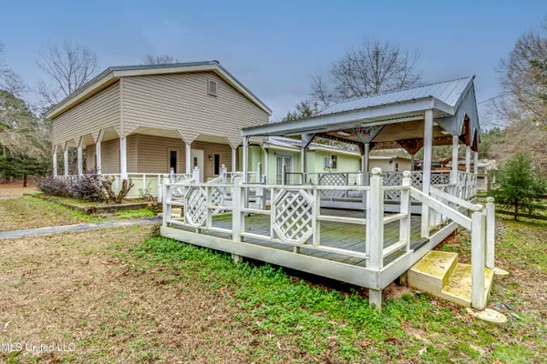 $290,000 | 3471 Pleasant Hill Road, Lena, MS 39094