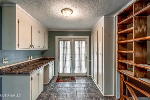 $290,000 | 3471 Pleasant Hill Road, Lena, MS 39094