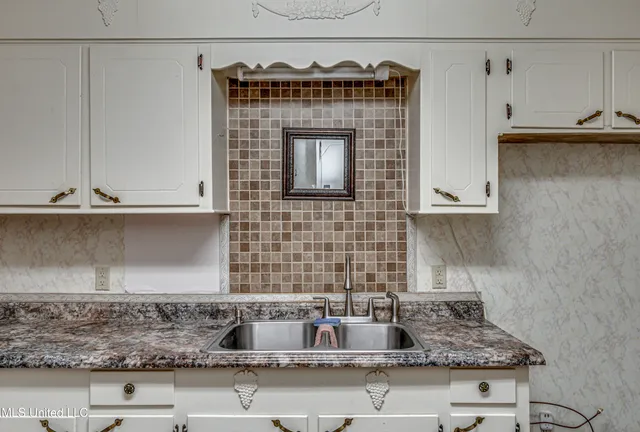 $290,000 | 3471 Pleasant Hill Road, Lena, MS 39094