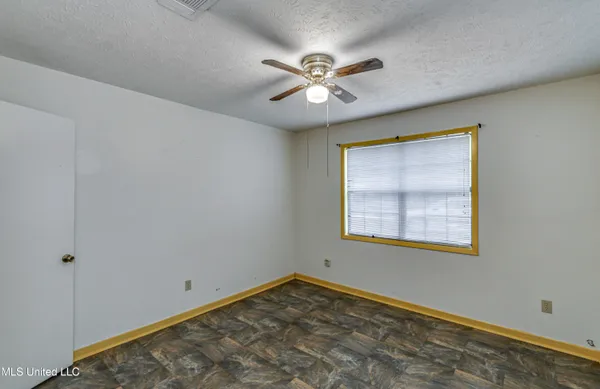 $290,000 | 3471 Pleasant Hill Road, Lena, MS 39094