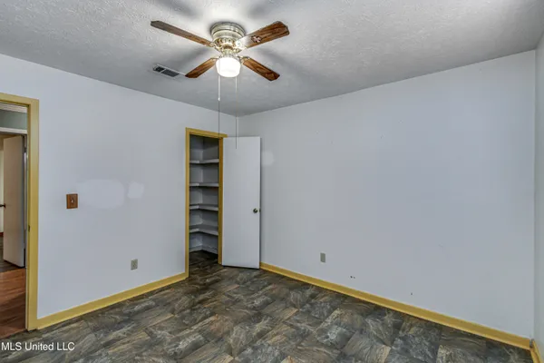 $290,000 | 3471 Pleasant Hill Road, Lena, MS 39094