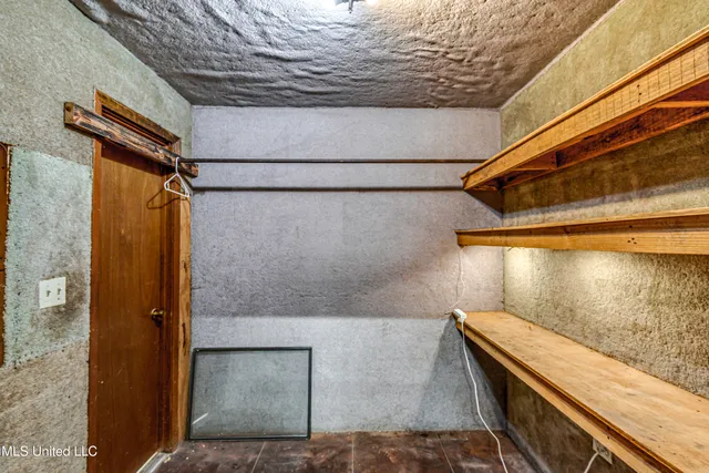 $290,000 | 3471 Pleasant Hill Road, Lena, MS 39094