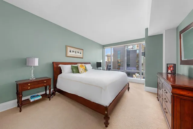 $9,950 | 50 Riverside Boulevard, Unit 11J | Upper West Side