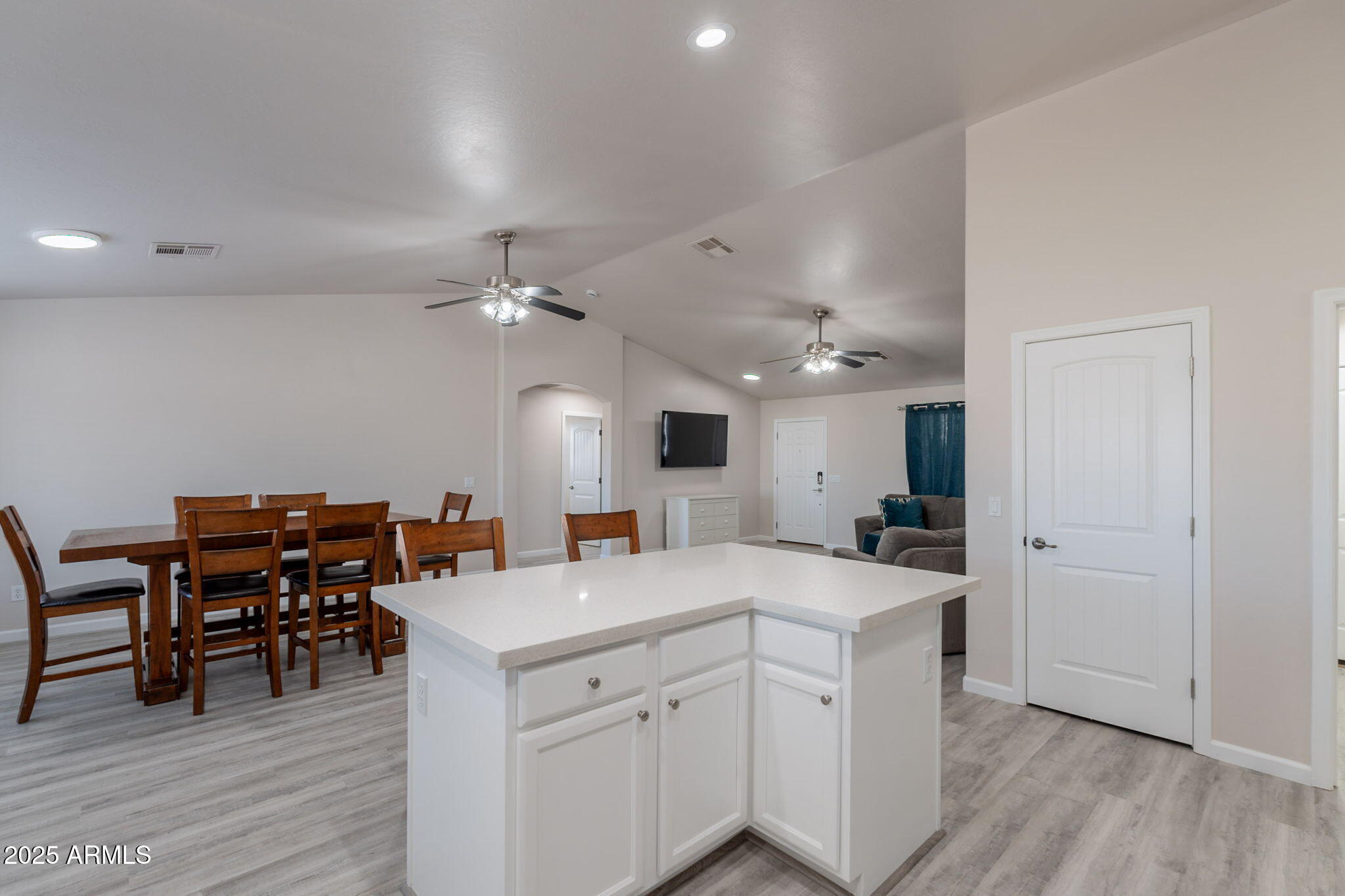 526 West Magma Road San Tan Valley, AZ 85143 - Photo 17 of 57 15-web-or-mls-Magma-15