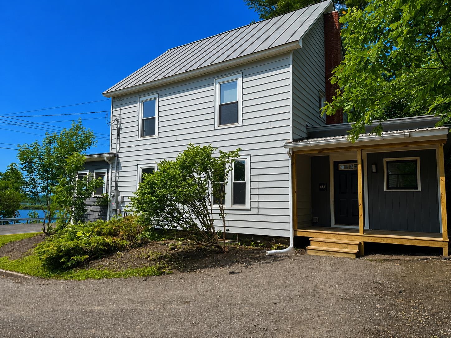 455 Main Street Newport, VT 05855 - Photo 2 of 22