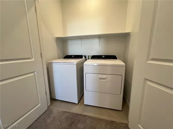 $1,996 | 230 Wewatta Avenue, Henderson, NV 89011