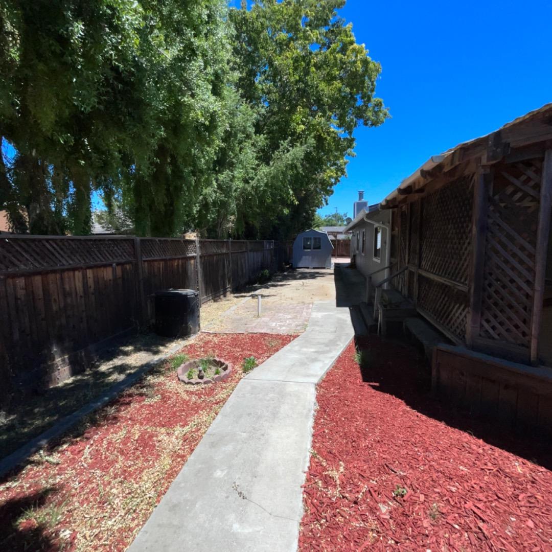 1231 Morey Circle Hollister, CA 95023 - Photo 13 of 16 Gallery Image 13