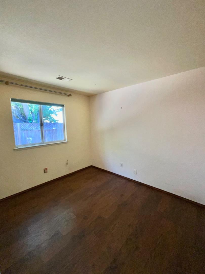 1231 Morey Circle Hollister, CA 95023 - Photo 8 of 16 Gallery Image 8